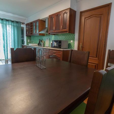Casa Da Margarida - Area Privada Na Casa Da Anfitria Hotell Ponta Delgada Eksteriør bilde