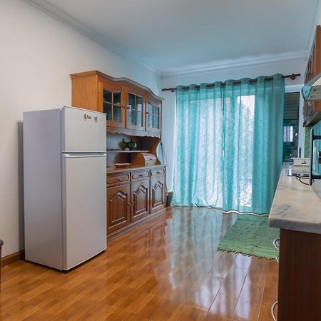 Casa Da Margarida - Area Privada Na Casa Da Anfitria Hotell Ponta Delgada Eksteriør bilde