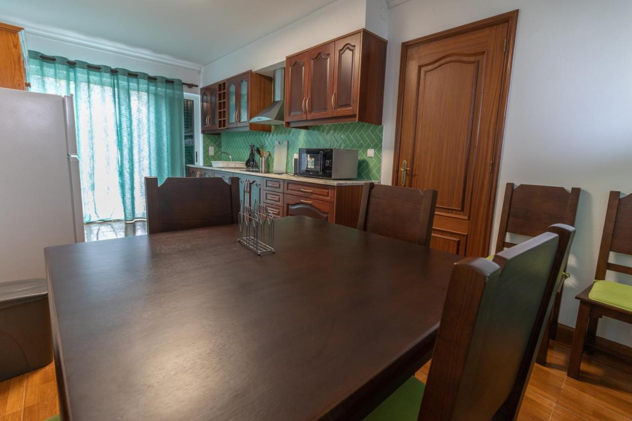 Casa Da Margarida - Area Privada Na Casa Da Anfitria Hotell Ponta Delgada Eksteriør bilde
